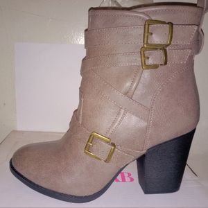 Just fab ankle boots w/ zipper and strap